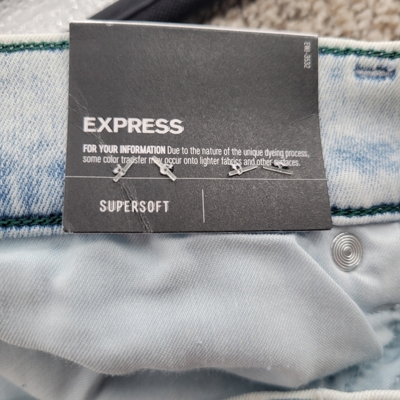 EXPRESS Slim Super High Rise Light Wash women's Jeans 18S New Ankle - Picture 4 of 5